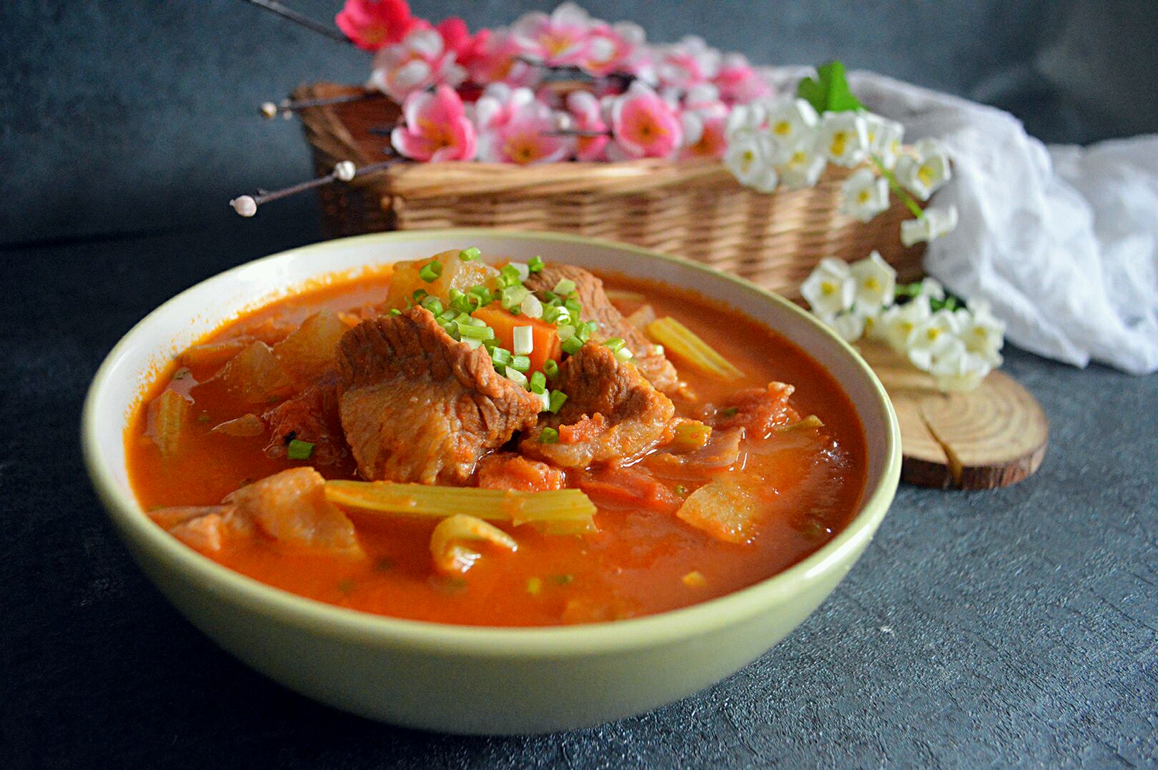 yuan_c854014dd9b8110019e2f19d6f4a2b37